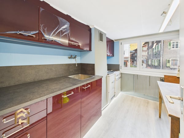 Gemütliche 1.5 ZWG mit Balkon und Alpenblick in Ulrichen 2