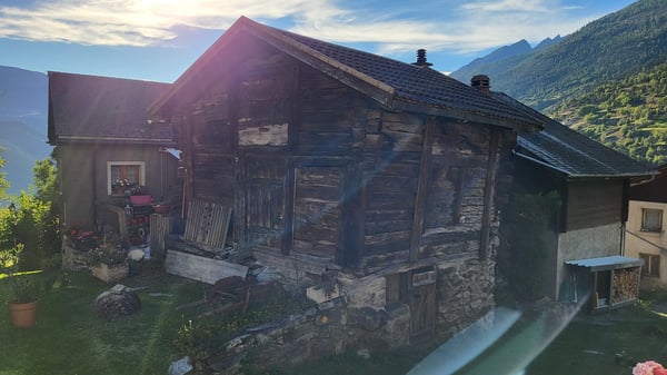 Idyllisches Grundstück mit ausbaufähigem Stall in sonniger Lage 6