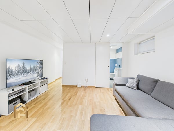 Charmante 1.5 ZWG in ruhiger Lage gepflegt, renoviert und zentral 6