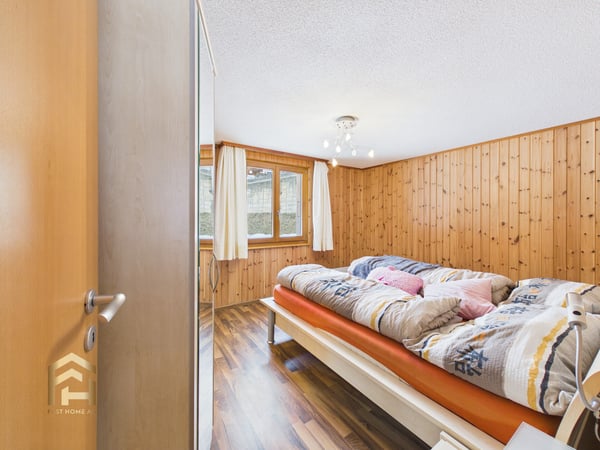 Stilvoll renovierte 3.5-ZWG mit Südbalkon und viel Wohnkomfort 6