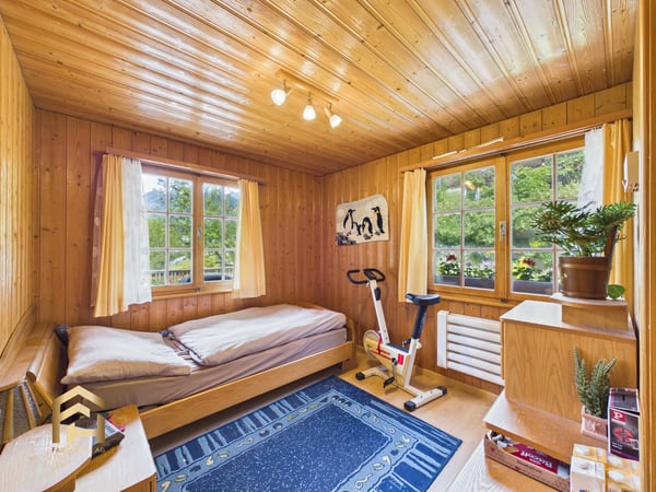 Sonniges Chalet mit Einliegerwohnung und traumhafter Aussicht 7