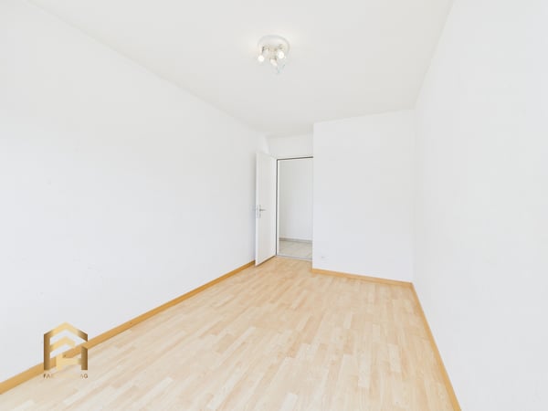Familienfreundliche 4.5-Zimmerwohnung mit Balkon 8