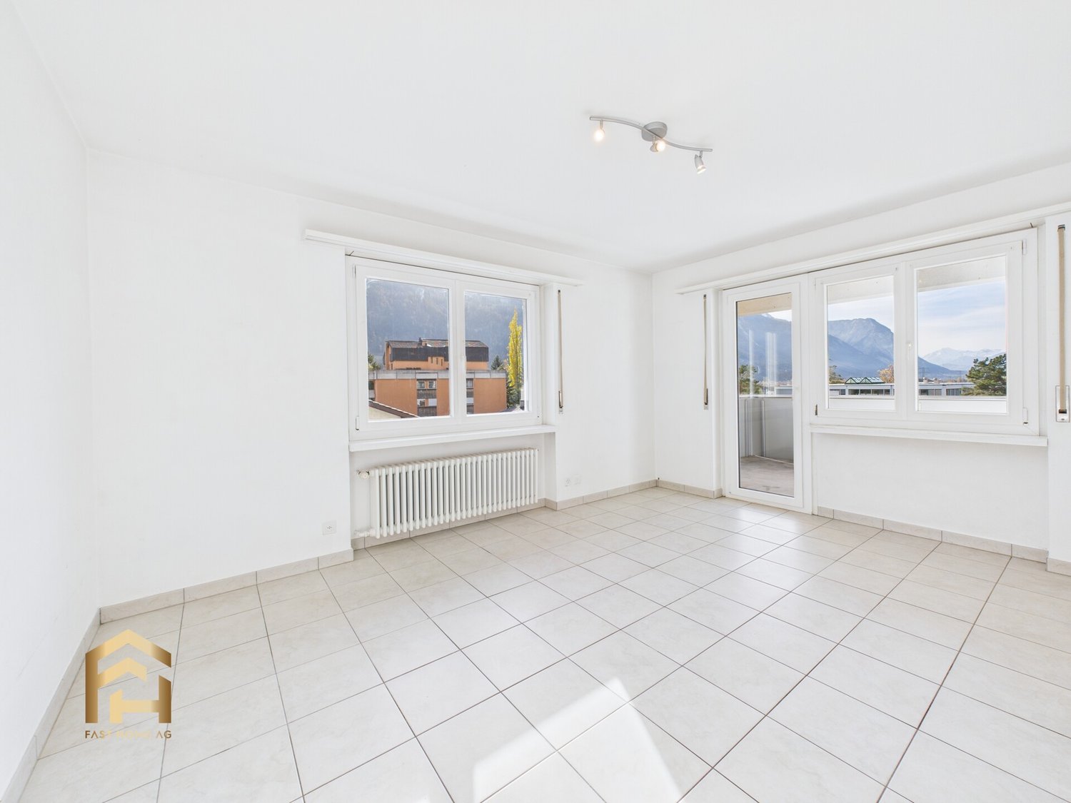 Immobilie in Gampel - Familienfreundliche 4.5-Zimmerwohnung mit Balkon - Bild 2