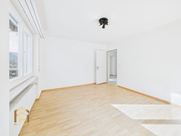Familienfreundliche 4.5-Zimmerwohnung mit Balkon 6