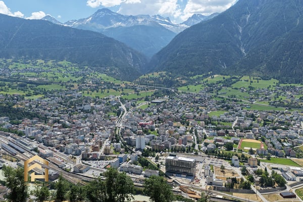 Idyllisches Zuhause oder Feriendomizil mit unverbaubarer Aussicht und 13