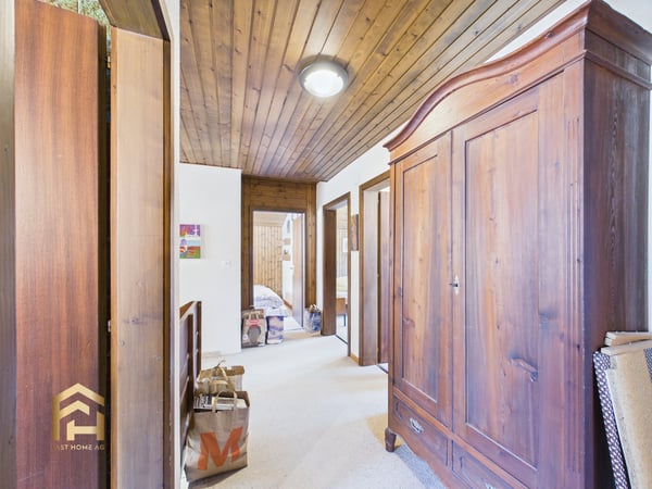Grosszügiges Einfamilienhaus an fantastischer Lage 9