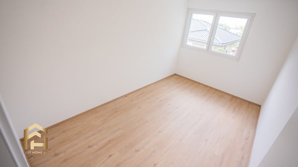 Erstbezug in Raron grosszügige 5.5-Zimmer-Wohnung mit Weitblick 8