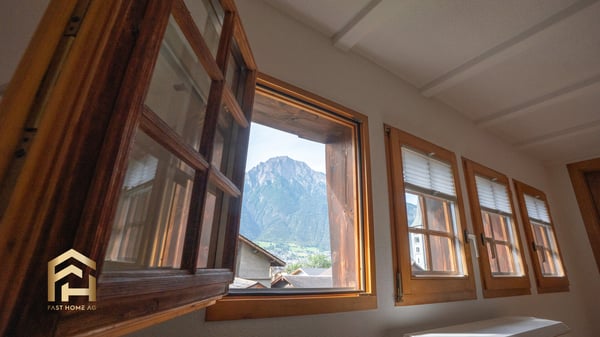 Altbau 1.5 ZWG mit Atelier im Herzen von Naters 4
