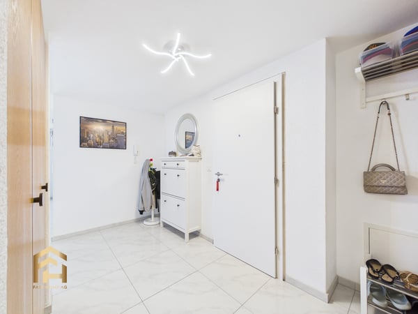 Laufend modernisierte und bezugsbereite Familienwohnung 11