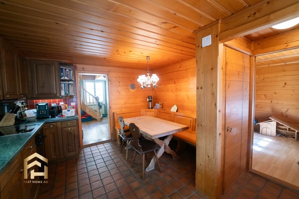 Grosszügige 5.5-Zimmer-Maisonettewohnung wenige Schritte vom Thunersee 6