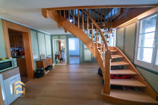 Grosszügige 5.5-Zimmer-Maisonettewohnung wenige Schritte vom Thunersee 4