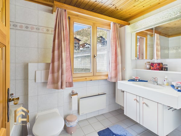 Renovierte Duplex-Attika mit 3 Badezimmern und optimaler Anbindung 7