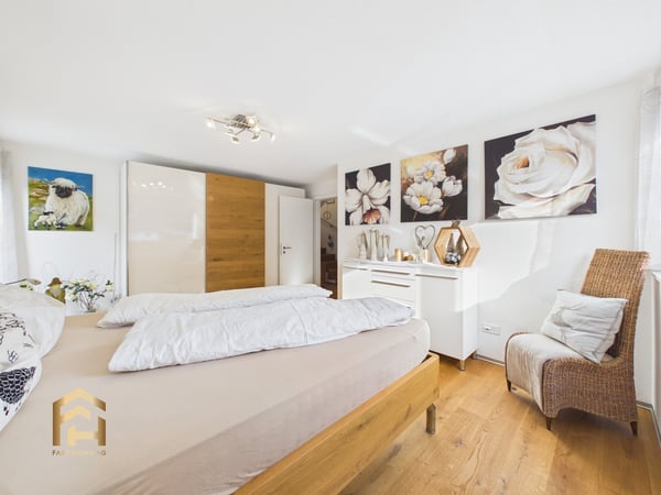 Duplex-Dachwohnung (220m2) mit traumhafter Aussicht 9