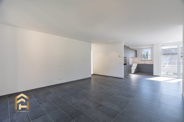 Top-Modern wohnen in Visp West: Neuwertige 4.5-ZWG 3