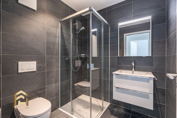 Top-Modern wohnen in Visp West: Neuwertige 4.5-ZWG 9