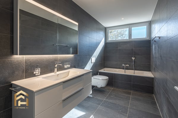 Top-Modern wohnen in Visp West: Neuwertige 4.5-ZWG 8