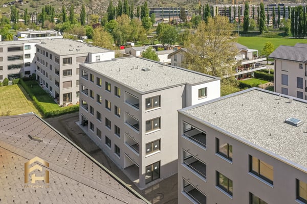 Top-Modern wohnen in Visp West: Neuwertige 4.5-ZWG 12