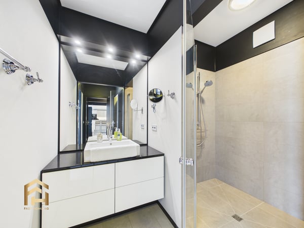 Über den Dächern der Lauchernalp 5.5-Zimmer-Duplex-Penthouse 10