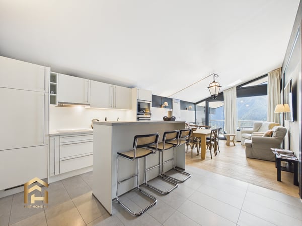 Über den Dächern der Lauchernalp 5.5-Zimmer-Duplex-Penthouse 3