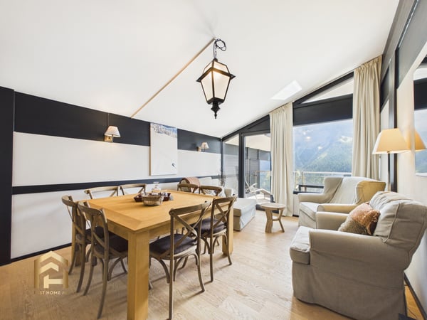 Über den Dächern der Lauchernalp  5.5-Zimmer-Duplex-Penthouse