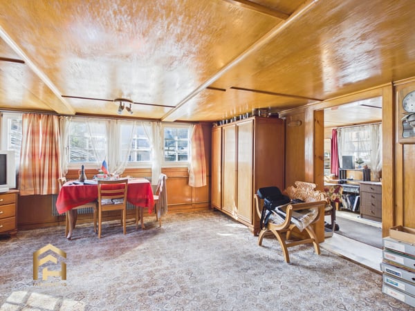 Altbauwohnung zum Umbauen im Dorfkern von Saas-Fee, Zweitwohnsitz bewi 2
