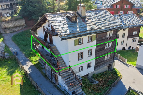 Altbauwohnung zum Umbauen im Dorfkern von Saas-Fee, Zweitwohnsitz bewi 1
