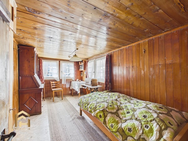 Umbauprojekt mit Maisonette-Potenzial in Saas-Fee, Zweitwohnsitz bewil 3