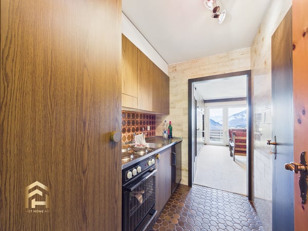 Attraktive 2.5-Zimmer-Wohnung mit 2 Balkonen und toller Aussicht 5
