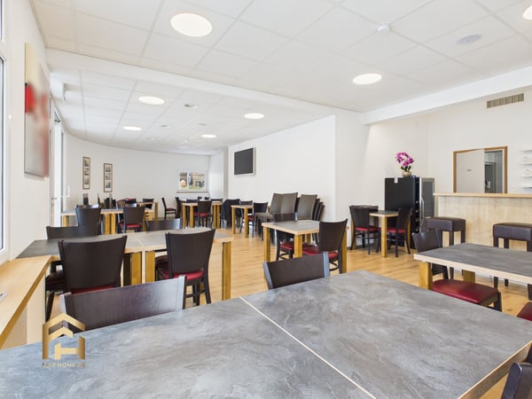 Rentables Hotel mit laufendem Geschäftsbetrieb im Wallis 13