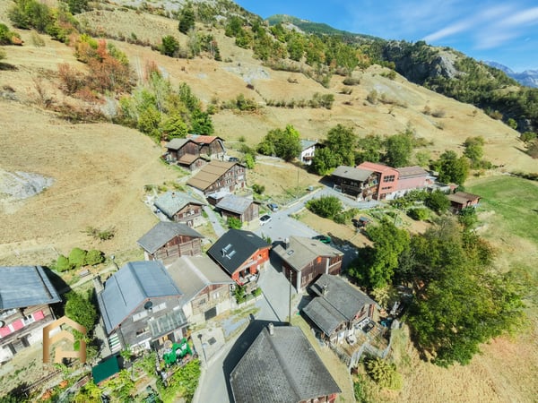 Modernes Chalet mit sonniger Südterrasse in Oberrotafen 13
