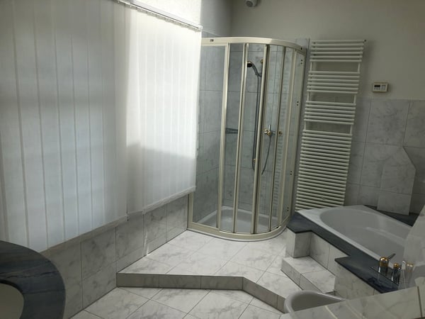 Charmante 5.5-Zimmer-Maisonette-Wohnung in Sachseln – Wohnen mit Bergpanorama 15