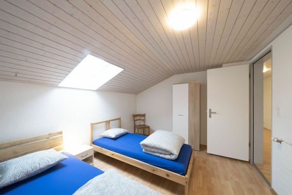 2-Familienhaus an naturnaher Lage mit herrlicher Sicht ins Grüne 12