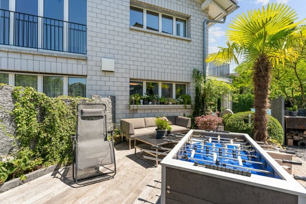 Modern. Grosszügig. Einzigartig. 4½-Zimmer-Einfamilienhaus mit Pool 6