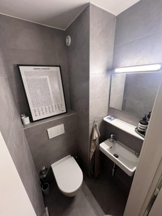 A louer, appartement lumineux de 5.5 pièces en duplex à Pully 7