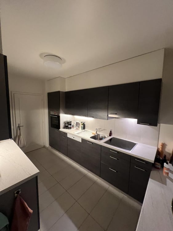 A louer, appartement lumineux de 5.5 pièces en duplex à Pully 9
