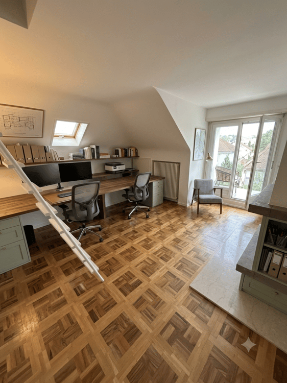A louer, appartement lumineux de 5.5 pièces en duplex à Pully 11