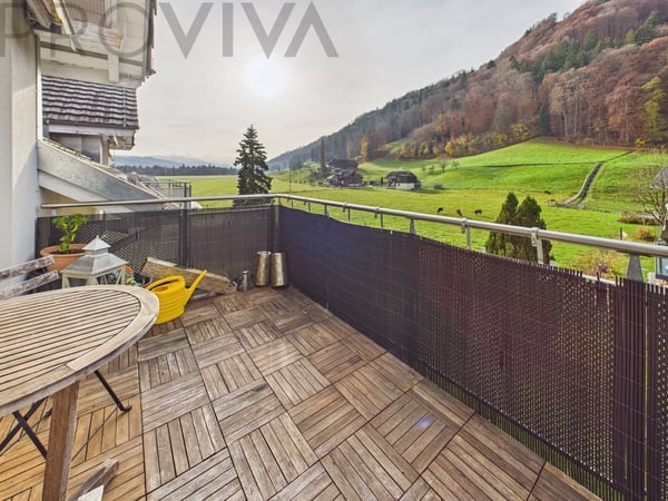 mit Charme und grossem Balkon 6