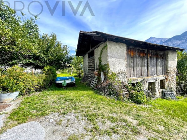 600 m2 mit Scheune - W2 3