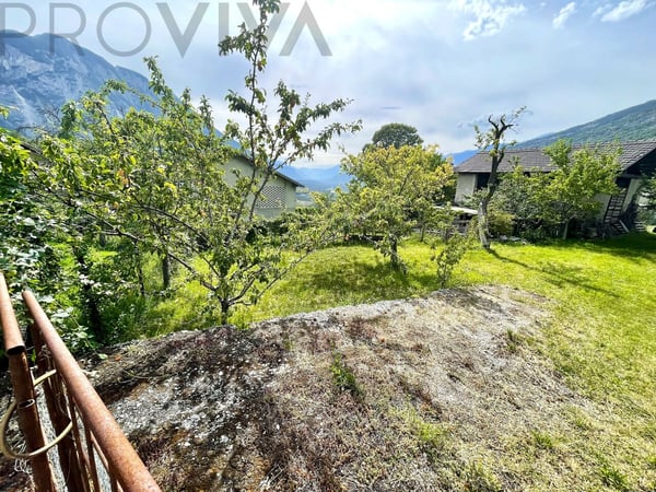 600 m2 mit Scheune - W2 2