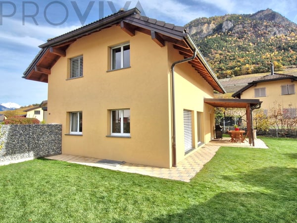 Superbe villa au sein d'un quartier paisible 1