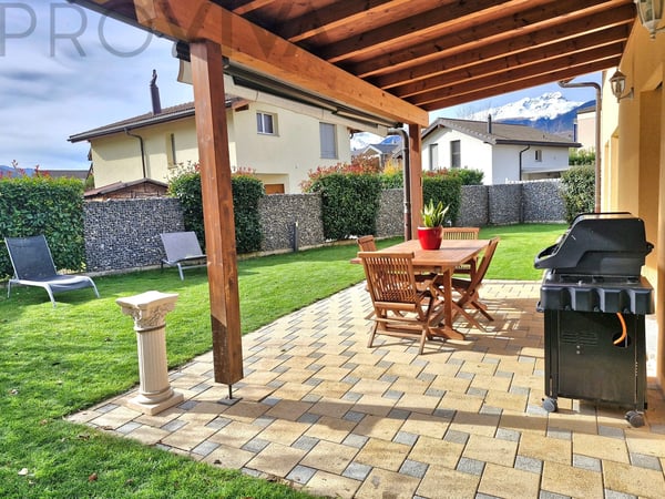 Superbe villa au sein d'un quartier paisible 2