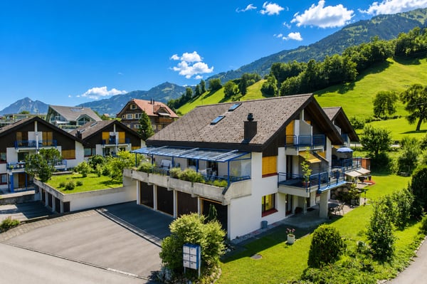Exklusive Gartenwohnung mit Seesicht, Seezugang & hoher Rendite 4