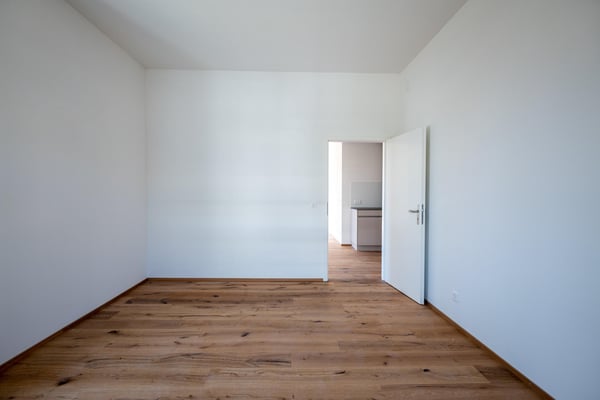 Hochwertige, moderne 4.5 Zimmer-Wohnung mit Altbaucharme 9