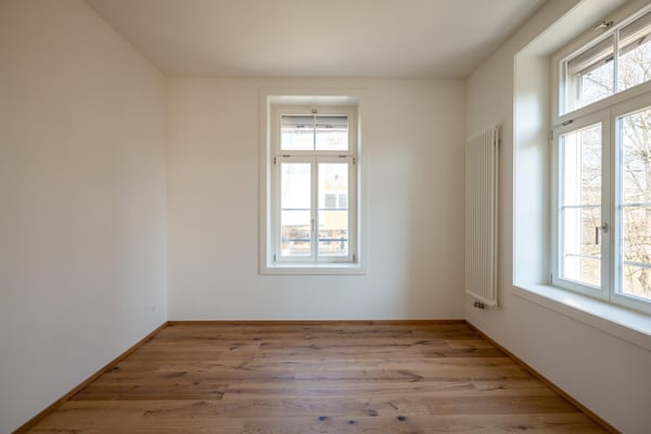 Hochwertige, moderne 4.5 Zimmer-Wohnung mit Altbaucharme 8