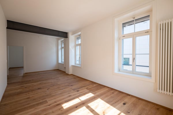 Hochwertige, moderne 4.5 Zimmer-Wohnung mit Altbaucharme 4