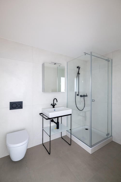 Hochwertige, moderne 4.5 Zimmer-Wohnung mit Altbaucharme 5