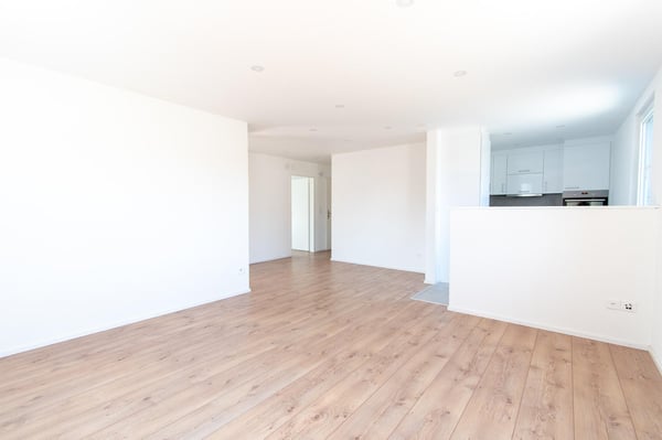 Helle 1.5 Zimmer-Wohnung mit Balkon 2