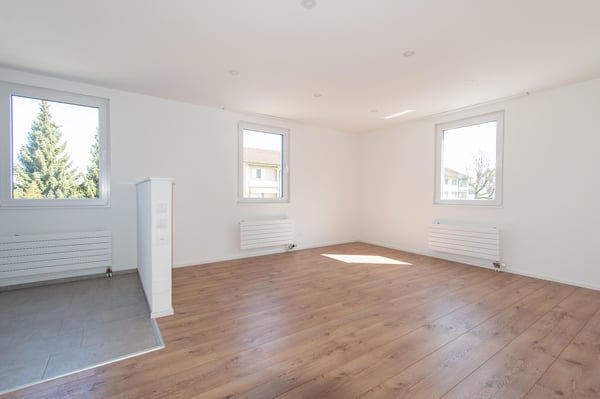 Helle 1.5 Zimmer-Wohnung mit Balkon 1