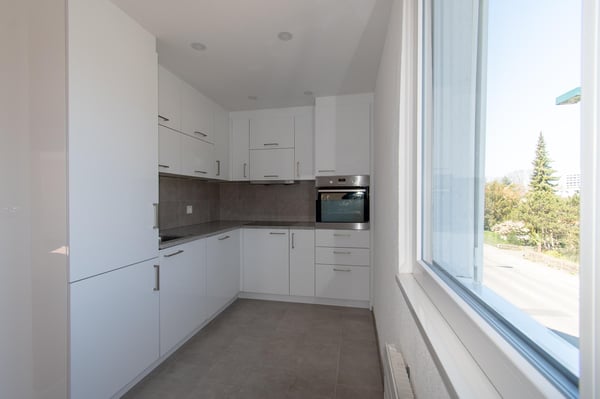 Helle 1.5 Zimmer-Wohnung mit Balkon 5