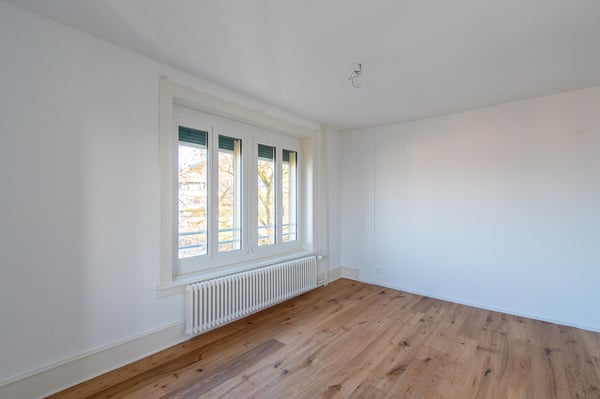Grosszügige 1.5 Zimmer-Wohnung mit Balkon 12